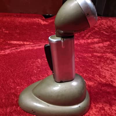 VINTAGE Shure Brothers Inc S36 520SL Green Bullet Controlled Magnetic Microphone Green/silver RARE image 3