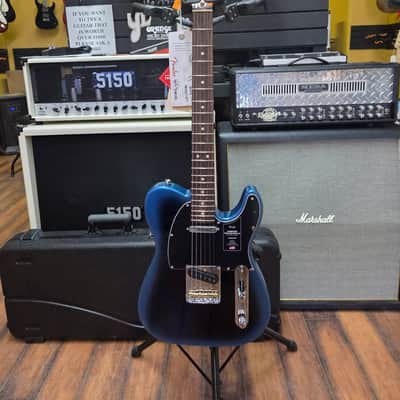 Fender American Professional II Telecaster with Rosewood Fretboard 2020 - Present - Dark Night image 2