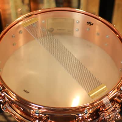 DW 4x14 Collector's Polished Copper Snare Drum w/ Copper Hardware - DRVP0414SPP image 5