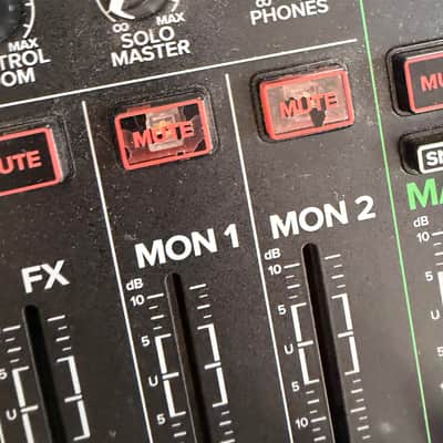 Mackie Onyx16 16-Channel Analog Mixer with Multitrack USB 2021 - Present - Dark Gray image 4