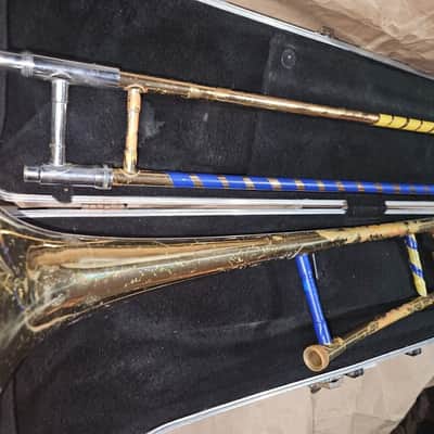 Blessing Scholastic Trombone with Case & Mouthpiece. USA. Good condition image 9