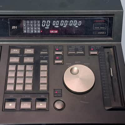 Technics SL-1200 Professional Stereo CD Player with pitch control - 1987 image 8