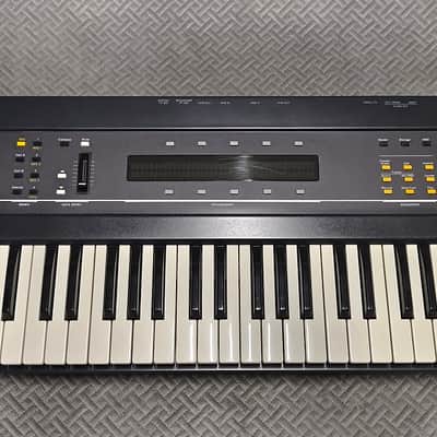 Ensoniq ESQ-1 Wave Synthesizer ✅ + Catrige SQX20 Expander ✅Hardcase + New Battery✅RARE from ´80s✅ Professional Synthesizer like Yamaha Roland Korg✅ Cleaned & Full Checked ✅ image 11