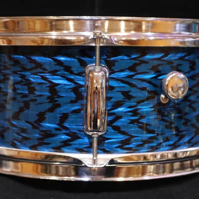 Lyra MIJ 5x14" Blue Agate Pearl 8-Lug Snare image 3