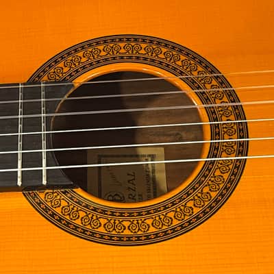 Jesus Marzal Luthier Estudio 1983 image 18