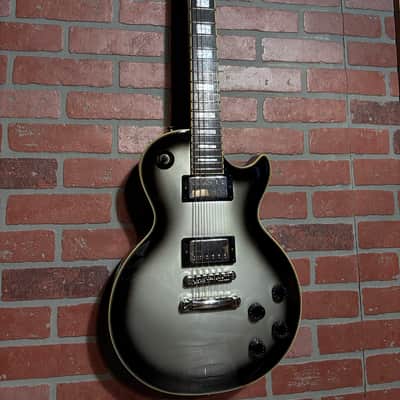 Epiphone Les Paul Custom Pro silver burst! With hardcase image 5