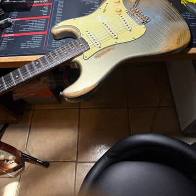 Fender Stratocaster 1963 - Body only refin image 15