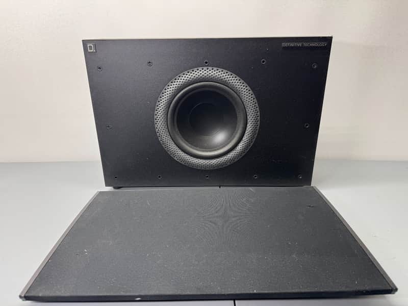 Definitive Technology SoloCinema XTR Subwoofer Home Theater Bass Wireless Sub