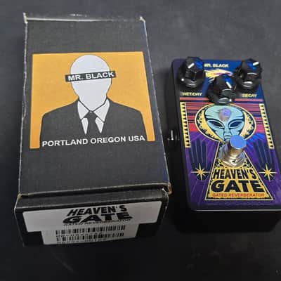 Mr. Black Heaven's Gate Gated Reverb Shoegaze 2023 - Present - Black / Purple image 1