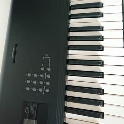 Korg M1 image 5