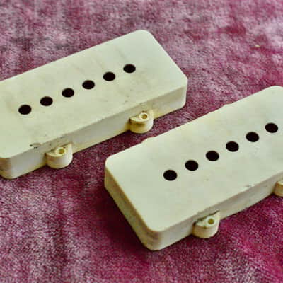 Vintage 1959 Fender PRE-CBS Jazzmaster Pickup Covers 1958 1960 Cover Set image 2