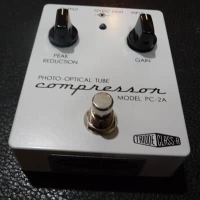 ギター ohmless pedals yaraV2 optical compressor Ohmless Pedals Yara² (Yara V2) Compressor Guitar Effects Pedal