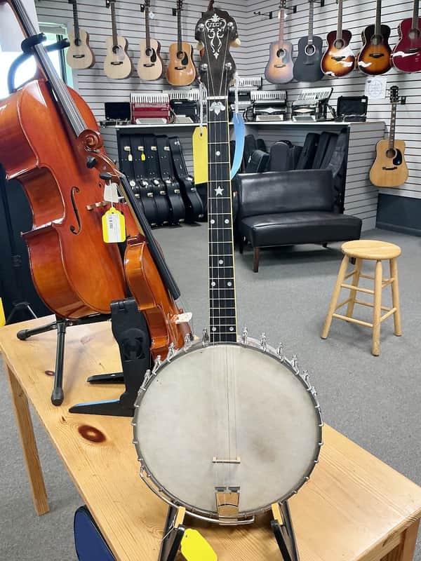 Vega Style M Tenor Banjo 17 Fret W/ OHSC (1925) image 1