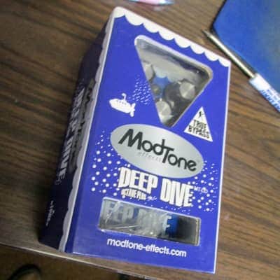 Modtone Deep Dive Octave Plus Guitar effects pedal mod tone blue image 7