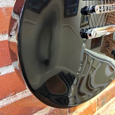 Gibson Les Paul Studio 2022 - Ebony (Inc Gig Bag) image 5