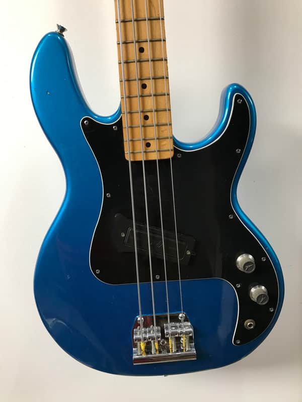 Peavey T-20 1980 Metallic Blue image 1