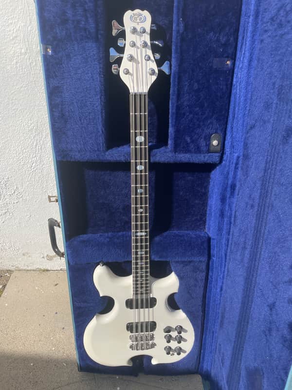 BecVar Triple Omega 8-string 1978 - White image 1