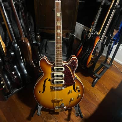 Conrad Hollow Body Late 60s - 335 Sunburst image 1