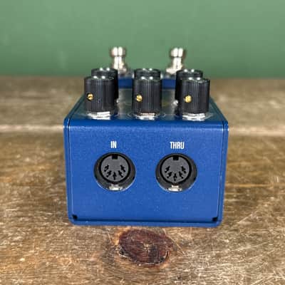 Walrus Audio Mako M1 High-Fidelity Modulation Machine 2022 - 2024 - Blue image 7