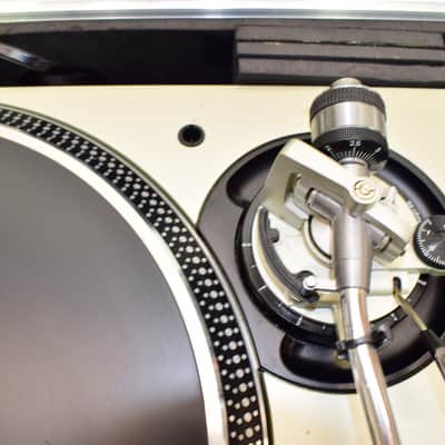 Technics SL-1200M3D Direct-Drive Turntable w/ Odyssey Road Case image 6