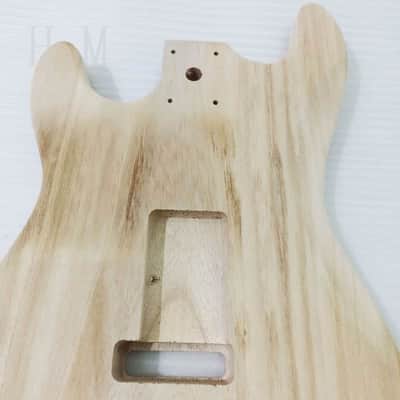 Unfinished Poplar Wood Stratocaster Strat Style Body image 14