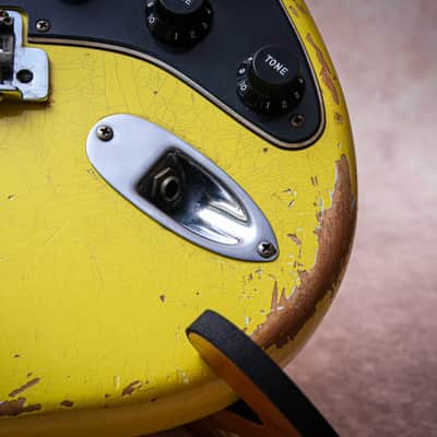 FENDER USA Custom Shop Ltd '67 Reissue Stratocaster Relic "Graffiti Yellow" (2023) image 9