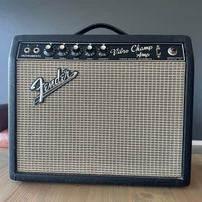 1966 Fender Vibro Champ - Original Clean image 2