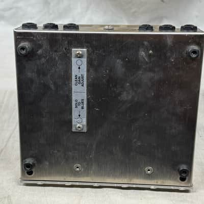 Mesa Boogie V-Twin Guitar Tube Preamp Pedal image 7