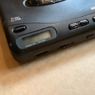 Sony Vintage 90’s Sony DiscMan D-11 Portable CD Player D 11 SONY made in Japan Class 1 image 3