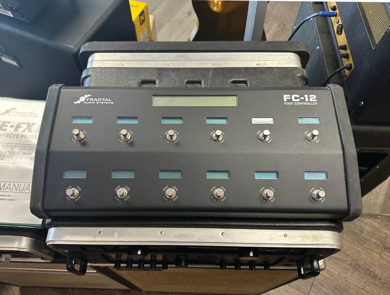 Fractal Audio Axe-FX III Bundle w/ FC12 + EV-1 + Furman PL Plus