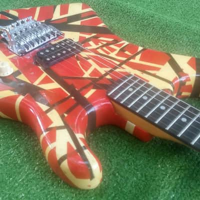 Kramer Vintage 80s EVH Baretta Model Floyd Rose 22 Frets 25.5" Scale Custom Paint 1980s Non Factory But Very Accurate Semi Pro Custom EVH Graphics image 4