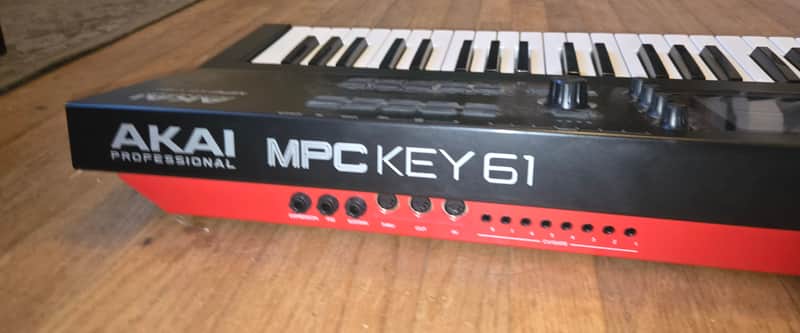 Akai MPC Key 61 Standalone Workstation Synthesizer 2022 - Present - Black image 1