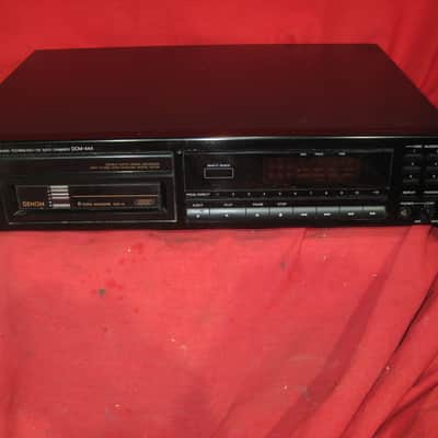 Denon DCM-444 6 disc cartridge cd changer w/ remote image 1