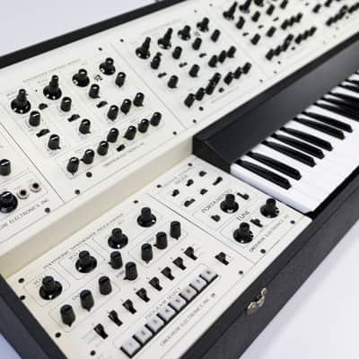 Oberheim FVS-1 Four Voice Synthesizer - Fully Restored image 2