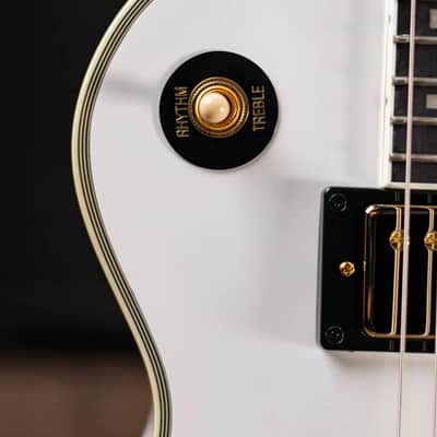 Epiphone Les Paul Custom Electric Guitar - Alpine White with Gig Bag image 9