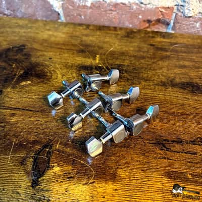 Economy 3x3 10mm Tuners (2000s - Chrome) image 5