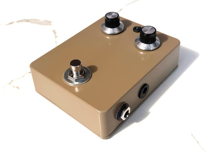 Mud Kicker Distortion - Beige - JD Pedals image 1