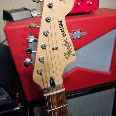 Fender Cyclone Deluxe Series - Candy Apple Red w/ Original Tags and Case Candy image 3