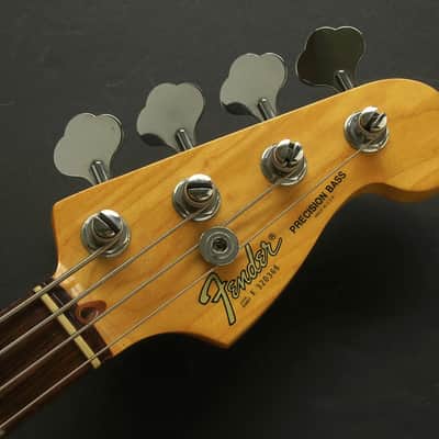 ‘82-‘85 Vintage Fender Precision Bass (P Bass) *Made in USA *Orig Hard Case image 5