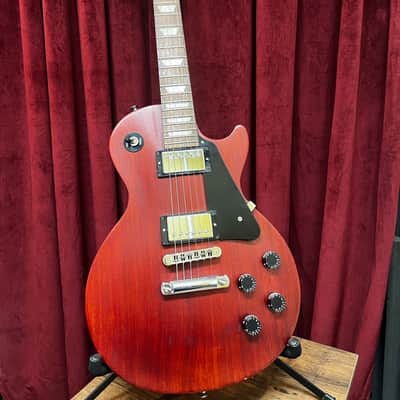 Used 2006 Gibson Les Paul Studio Worn Cherry w/HSC image 2