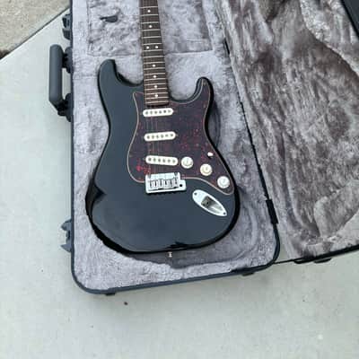 Fender Roadhouse Stratocaster with Rosewood Fretboard 1997 - Black image 1