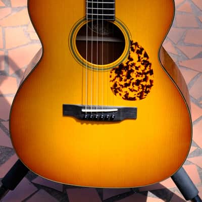 Collings OM1G SB Custom 2010 Varnish / Style 1 Sunburst image 8