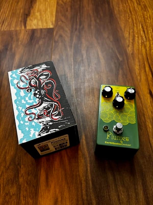 EarthQuaker Devices Plumes Small Signal Shredder