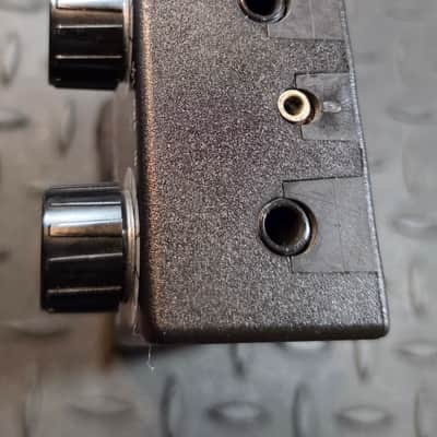MXR M-168 Stereo Flanger Commande Series Vintage Reticon R5106 Chip 1981 - 1984 - Black Similar to Micro image 4