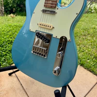 Fender Player Plus Nashville Telecaster with Pau Ferro Fretboard 2021 - Present - Opal Spark image 2