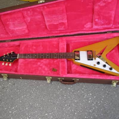 Epiphone '58 Korina Flying V Left-Handed 2023 - Aged Natural (White Pickguard) image 2