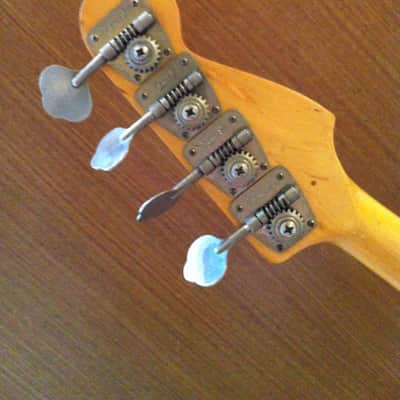 Vintage Left-Handed Fender Precision Bass 1976 Walnut image 6