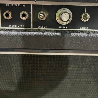 Gibson Gibson solid-state guitar combo amplifier, likely from the G-series (such as the G50 or G70) 1970 image 5
