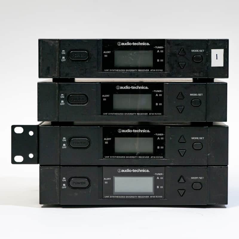 Audio-Technica ATW-R3100J 806.125-809.750 Wireless Microphone System image 1