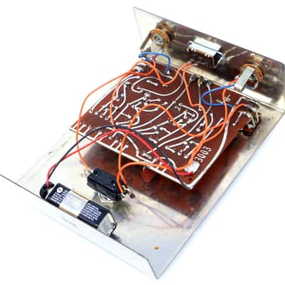 Guild Foxey Lady “EHX Rams Head White Can” image 4